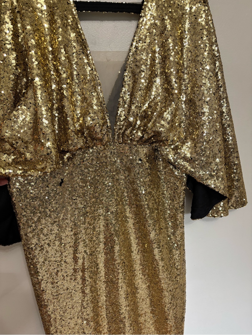NEW BABEYOND Scoop Neck Sheer Angel Sleeve Maxi Dress Gold Sequin - Size 2X - Picture 12 of 14